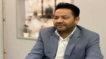 کندن در خیبر توسط امیرالمومنین علیه السلام -  1403/11/15